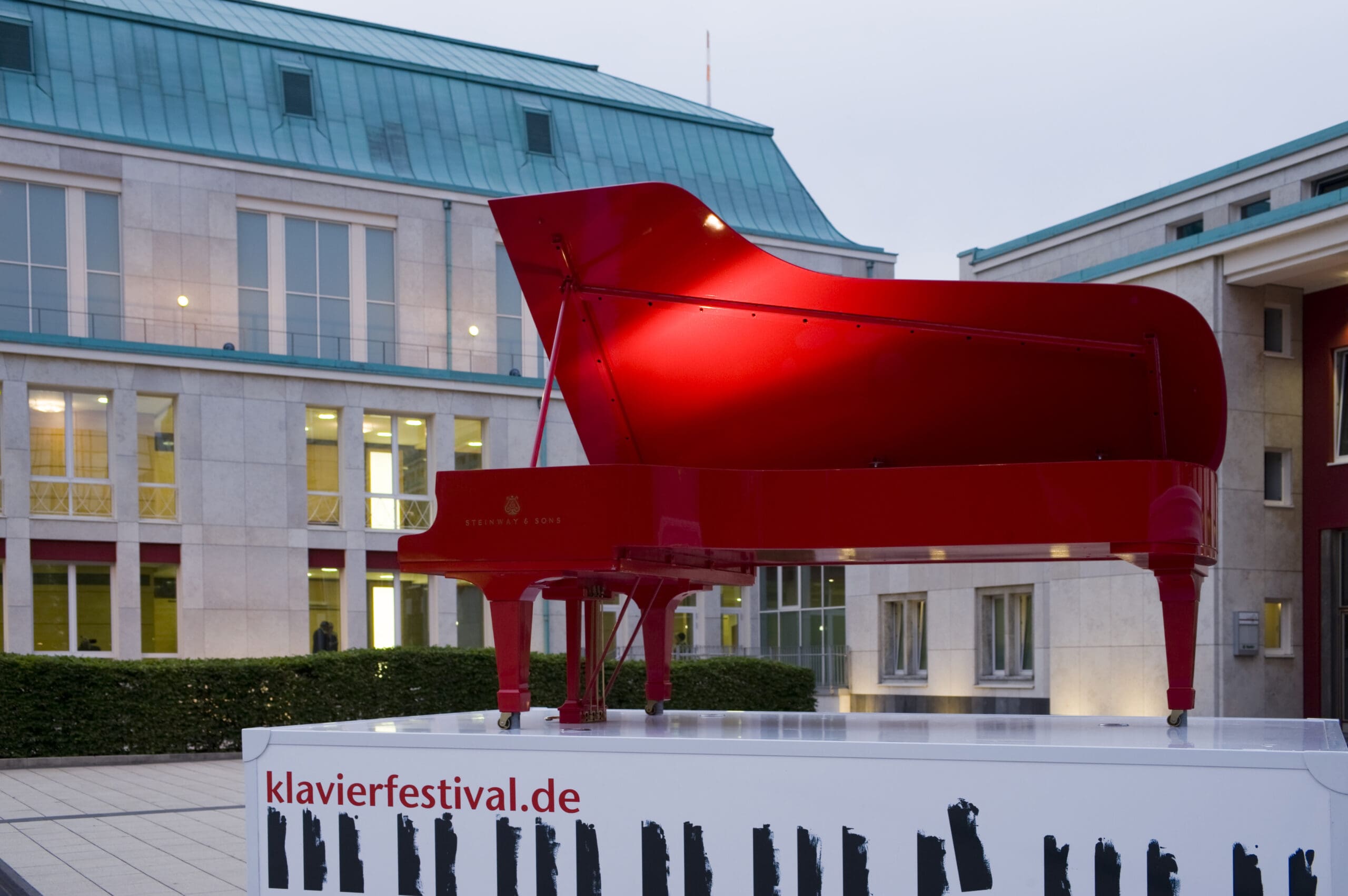 Rotes Klavier des Klavier-Festivals Ruhr